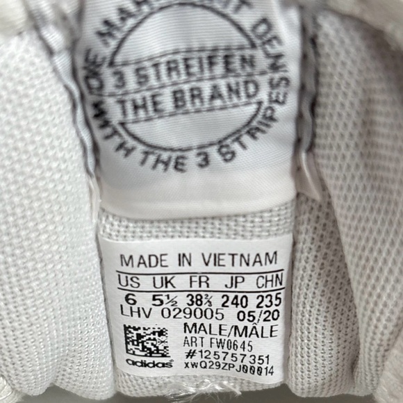 adidas womens White Disney Character Goofy canvas Sneakers - Picture 5 of 7